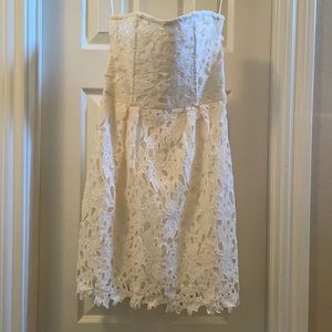 White lace, strapless dress